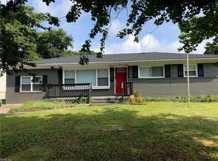 1640 Skyline Dr, Norfolk, VA 23518