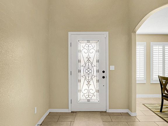 4th image of 3123 Red Orchard Dr