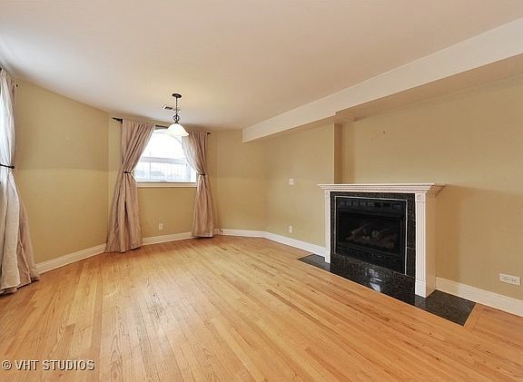 3rd image of 939 W Sunnyside Ave #G