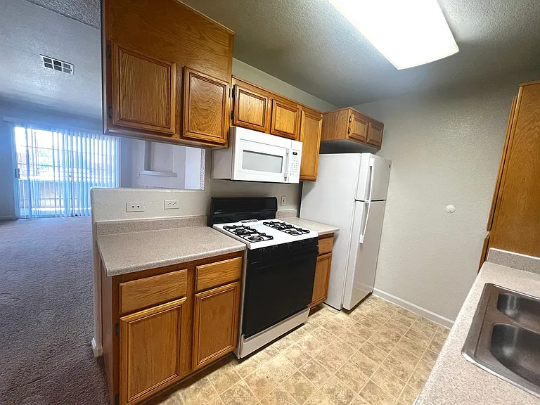 4730 E Craig Rd #2104 — Photo 5