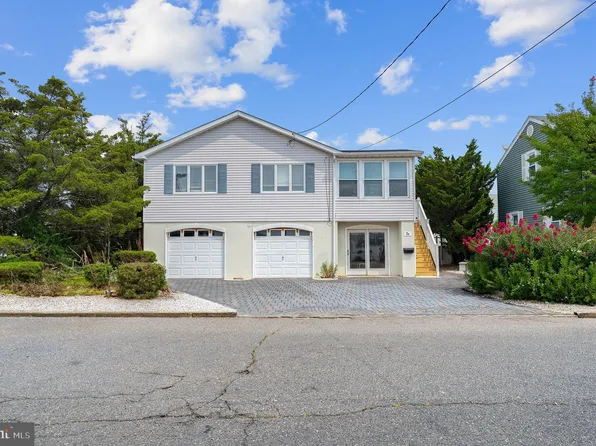 7 E Colorado Ave, Brant Beach, NJ 08008