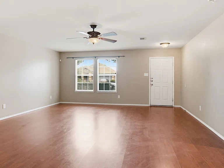 12720 Foxpaw Trl — Photo 4