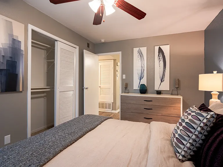 Envue Apartments — Photo 14