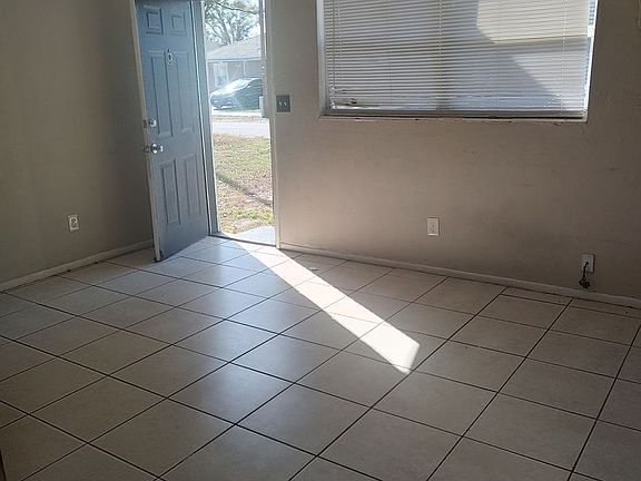 3rd image of 1401 E Sitka St APT B