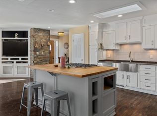 5863 Silver Saddle Dr, Hathaway Pines, CA 95233