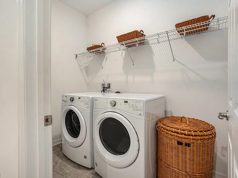 1105 Lady Gouldian Ct — Photo 23