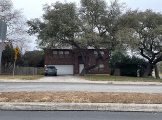 7502 Valley Trl, San Antonio, TX 78250