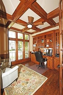 5th image of 211 Hidden Lake Dr