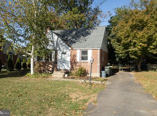 312 Hampton Rd, Hatboro, PA 19040