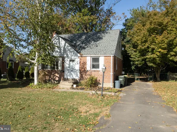 312 Hampton Rd, Hatboro, PA 19040