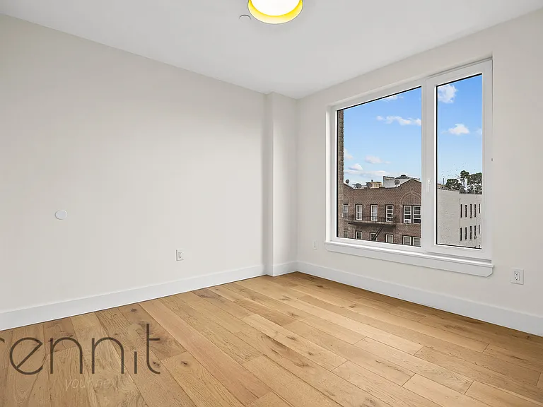 2402 Cortelyou Rd #511 — Photo 9