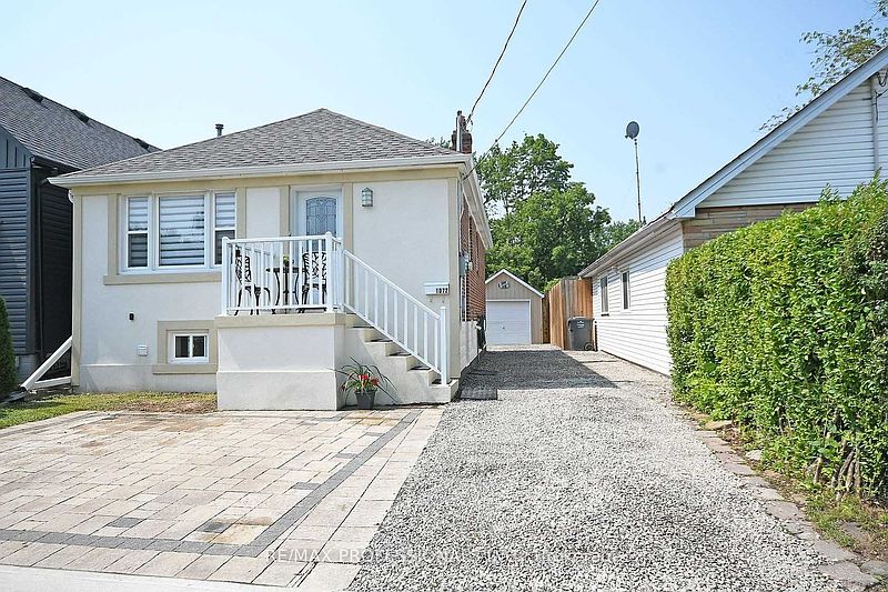 Mississauga House for rent - 3 Bedrooms in Mississauga