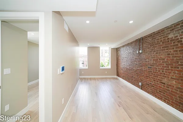 Rented by Sterling Realty Solution Inc | media 3