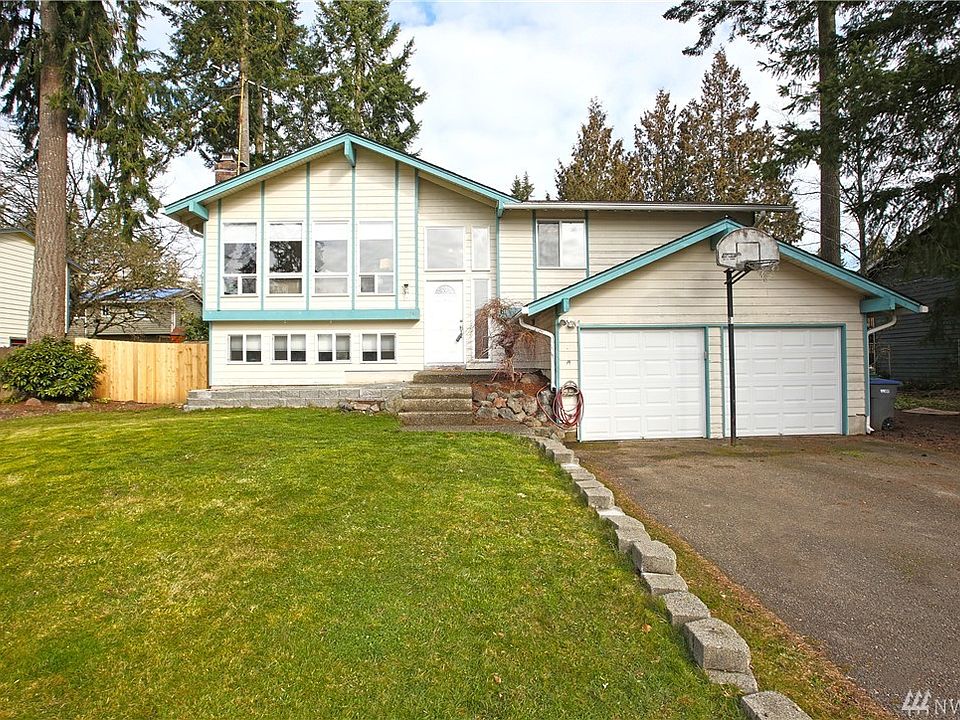 1st image of 3741 SE Buckingham Dr