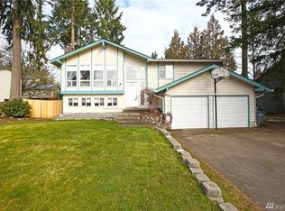 3741 SE Buckingham Dr, Pt Orchard, WA 98366