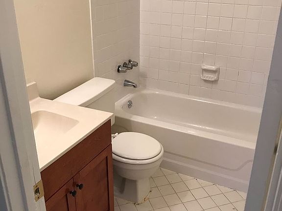 5th image of 6348 Woodgreen Dr
