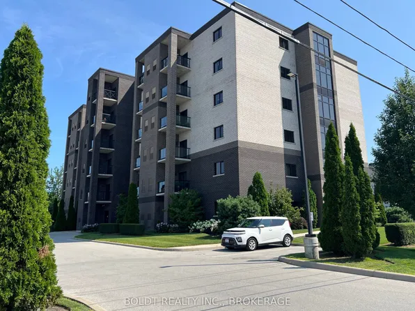 5837 Dunn St, Niagara Falls, ON