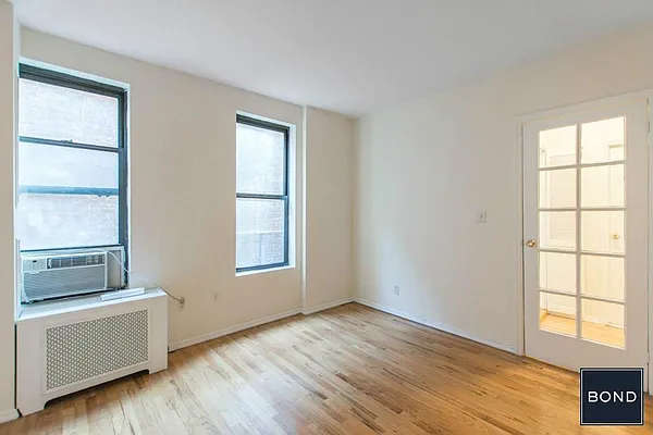 Rented by Bond New York | media 12