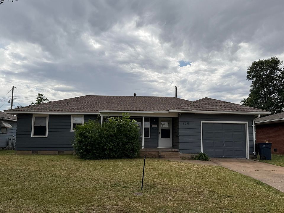 1st image of 709 W Cottonwood Ave