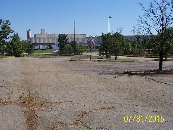 3rd image of 2891 Sprouse Dr