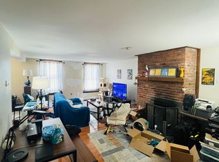 366 Hamilton St #2, Albany, NY 12210