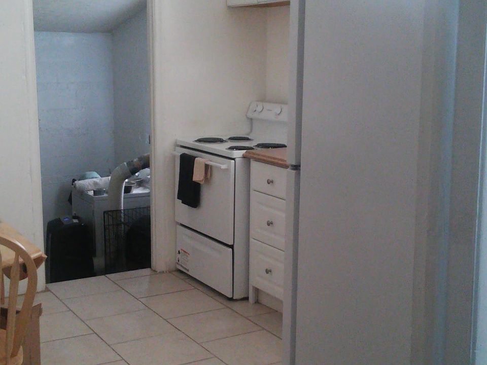 1st image of 2102 Barton Ave