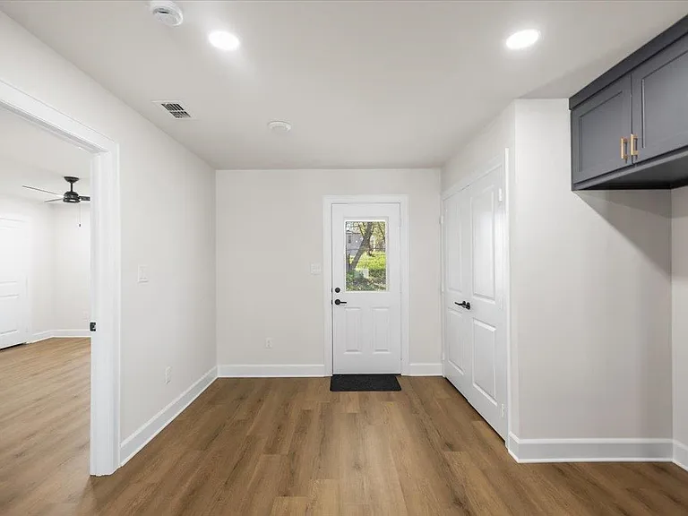 405 S Short St — Photo 14
