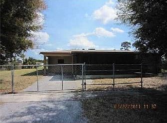 1st image of 1572 Live Oak Dr