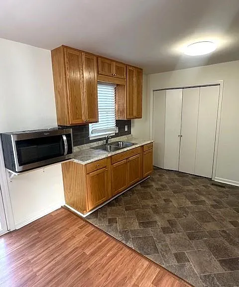 1809 Acorn Rd — Photo 8