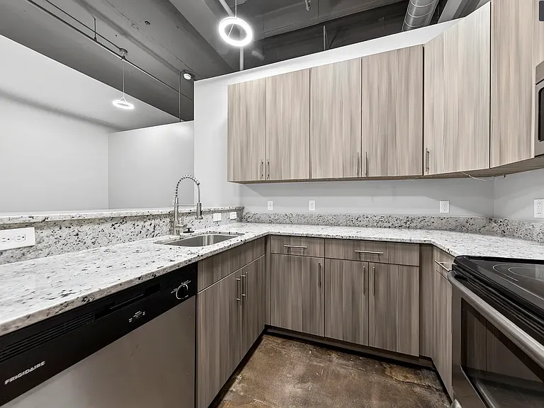5320 Brannon Ave #1D — Photo 12