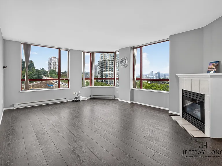 38 Leopold Pl #901 — Photo 2