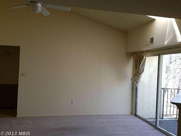 4th image of 12222 Stevenson Ct