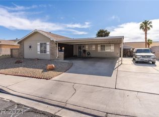 4421 Newton Dr, Las Vegas, NV 89121