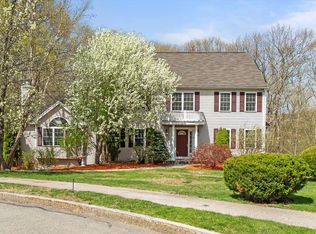 10 Falls Brook Rd, Hudson, MA 01749