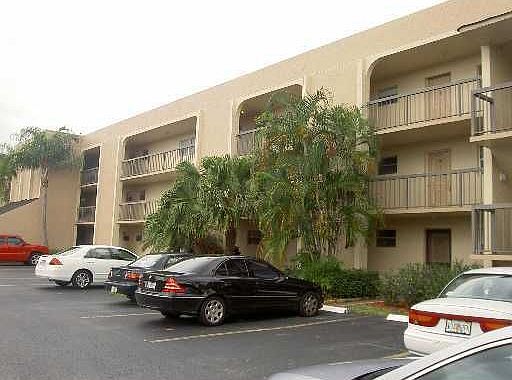 1st image of 7100 Nova Dr APT 305A