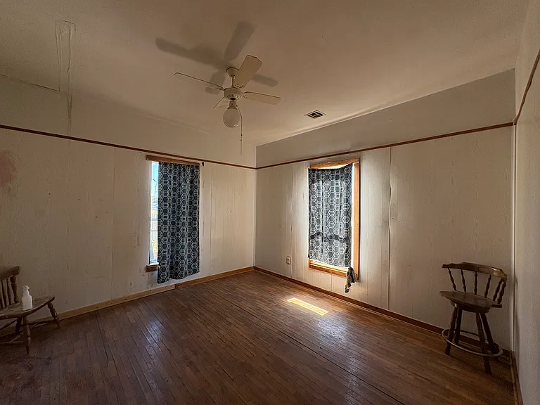 603 W Apache St — Photo 7