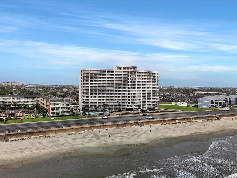 7700 Seawall Blvd #512 — Photo 36