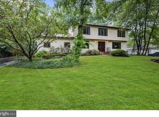 29 Benford Dr, Princeton Junction, NJ 08550