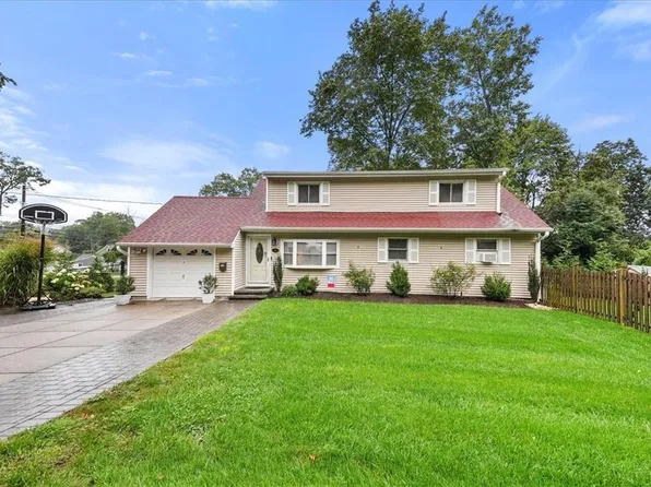 97 Prospect Street, Nanuet, NY 10954