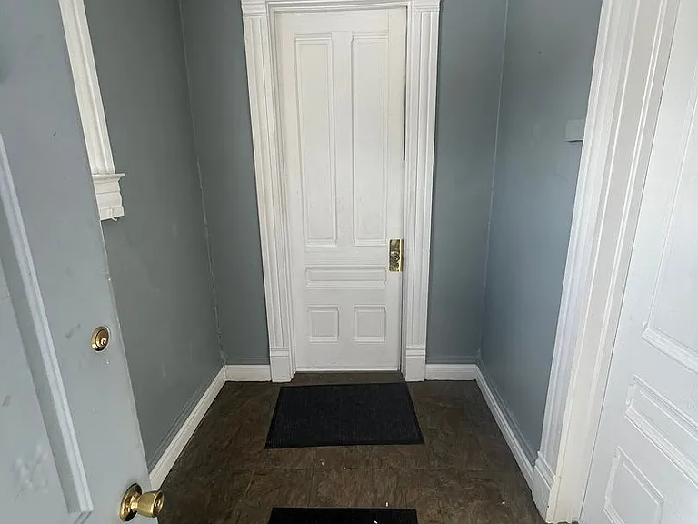 519 S Liberty St #1 — Photo 2