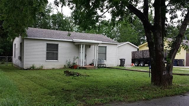 1st image of 8113 Elizabeth Ln W