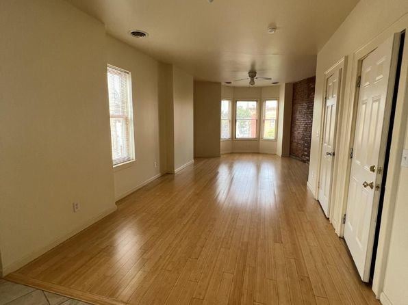 7 Hill St #3