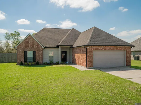 39477 Old Cornerstone Ct, Prairieville, LA 70769