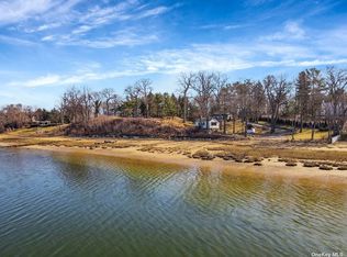300 Centre Island Rd, Oyster Bay, NY 11771