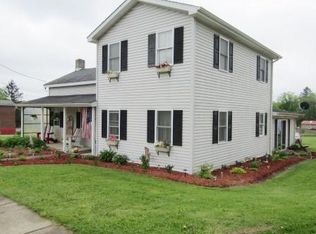 18655 Erie St, Centerville, PA 16404