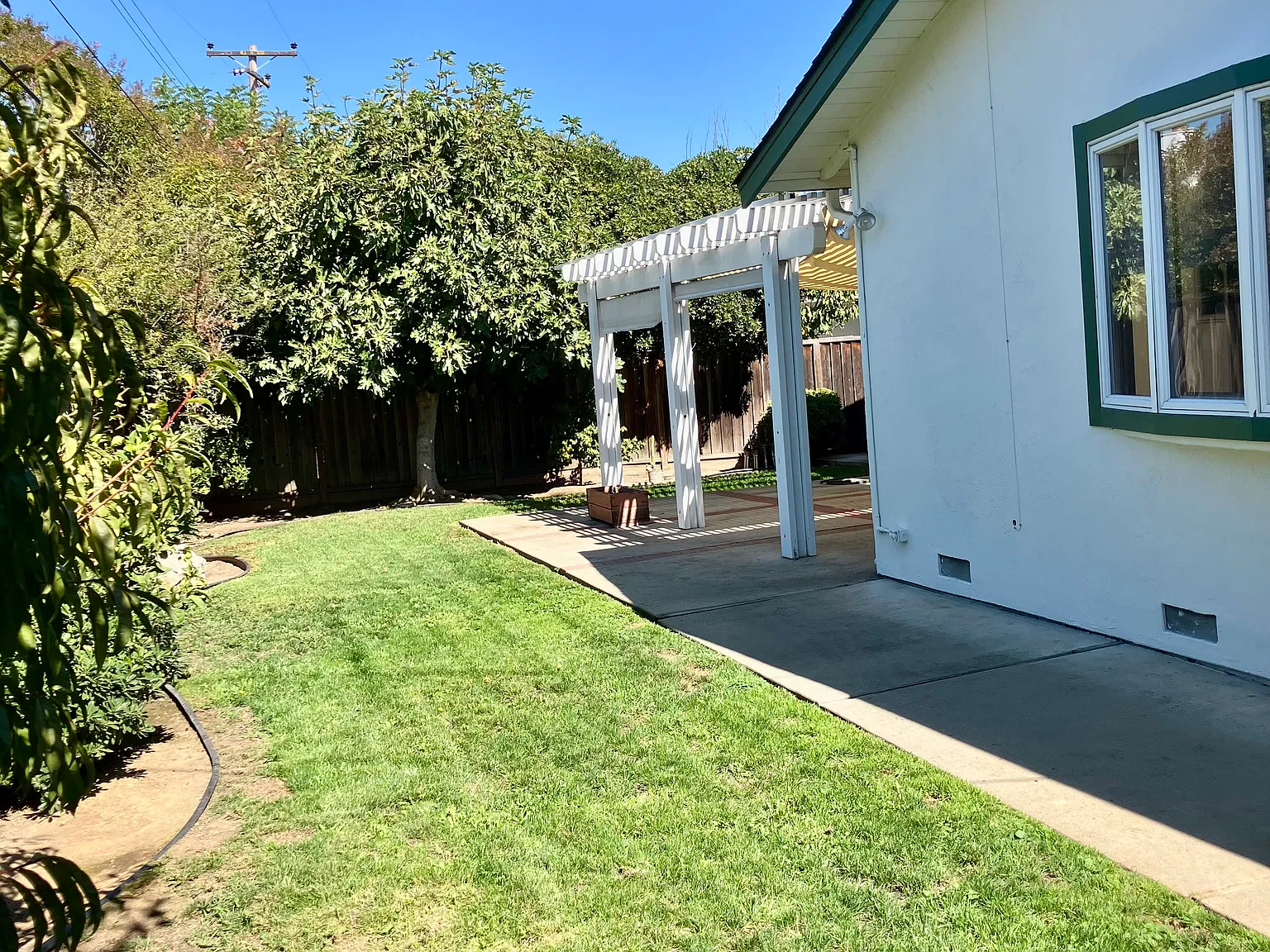 3 bed, 1724 sqft, $5,700 — Photo 4