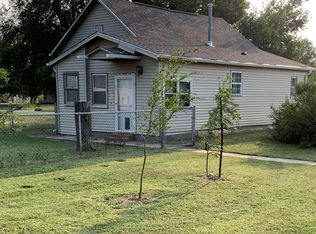 717 21st St, Wilson, KS 67490