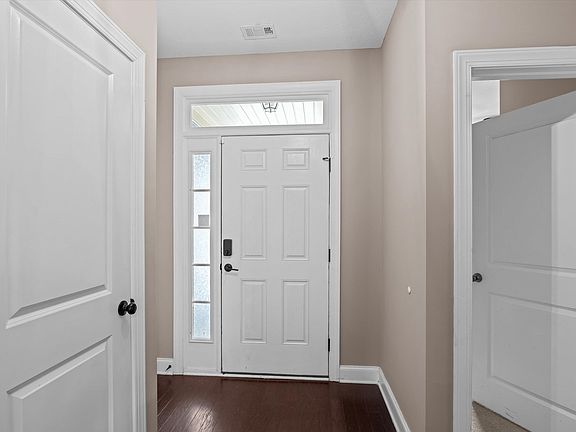 2nd image of 712 Kensey Park Lane