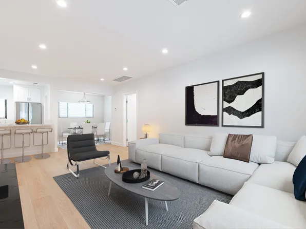 418 N Palm Dr #1, Beverly Hills, CA 90210