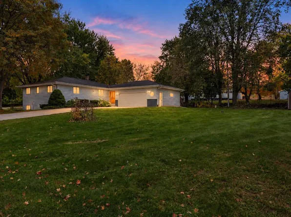 N6504 Penny LANE, Greenbush, WI 53026